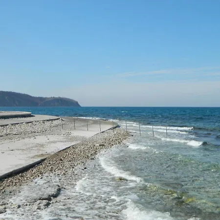 Mare-sole Daire Izola