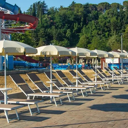 Mare-sole Daire Izola